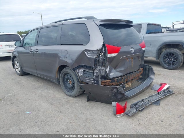 Toyota Sienna Le 8 Passenger 2014 5TDKK3DC5ES467377 Image 3