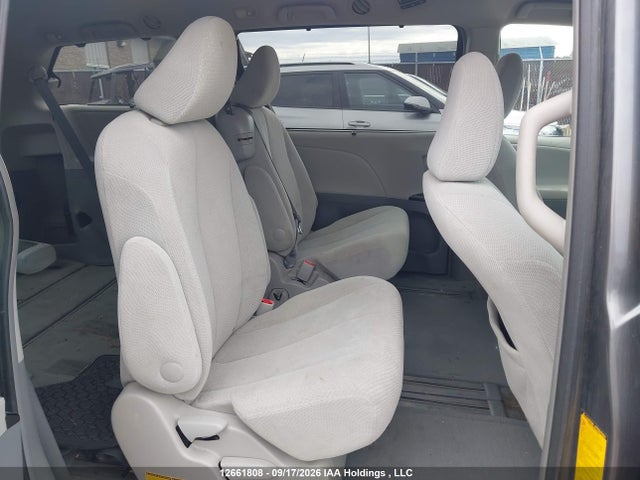 Toyota Sienna Le 8 Passenger 2014 5TDKK3DC5ES467377 Image 8