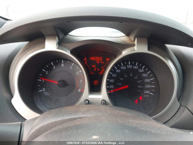 12661834 :رقم المزاد ، JN8AF5MV1FT562605 vin ، 2015 Nissan Juke S/sv/sl/nismo مزاد بيع