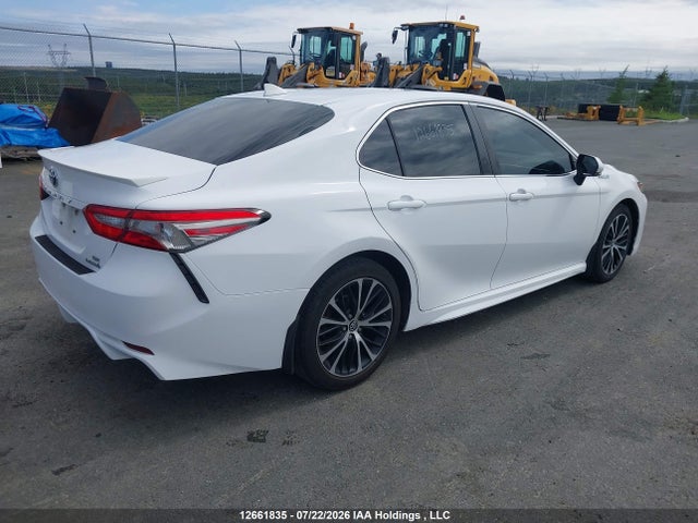 4T1B21HK8JU506809 Toyota Camry Hybrid/le/xle/se