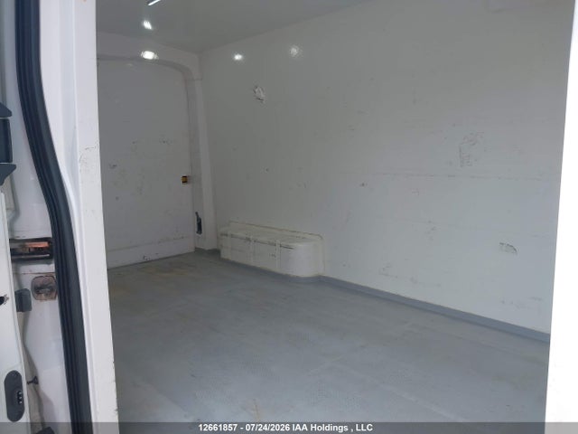 Ford Transit T-350 2023 1FTBW9C82PKB72106 Image 5