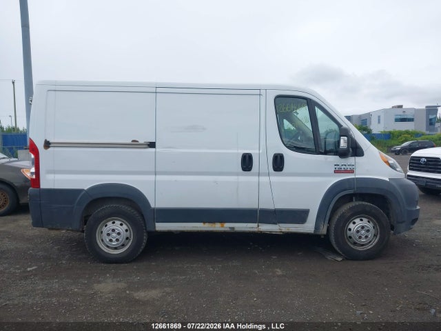 12661869 :رقم المزاد ، 3C6TRVNG4HE501568 vin ، 2017 Ram Promaster 1500 1500 Standard مزاد بيع