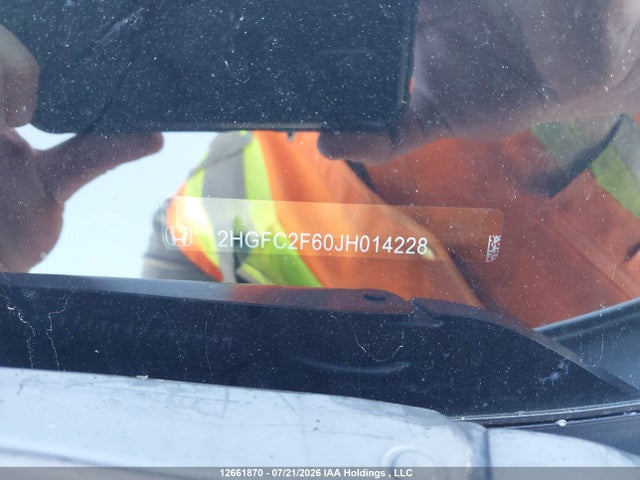 Honda CIVIC SE 2018 2HGFC2F60JH014228 Image 20