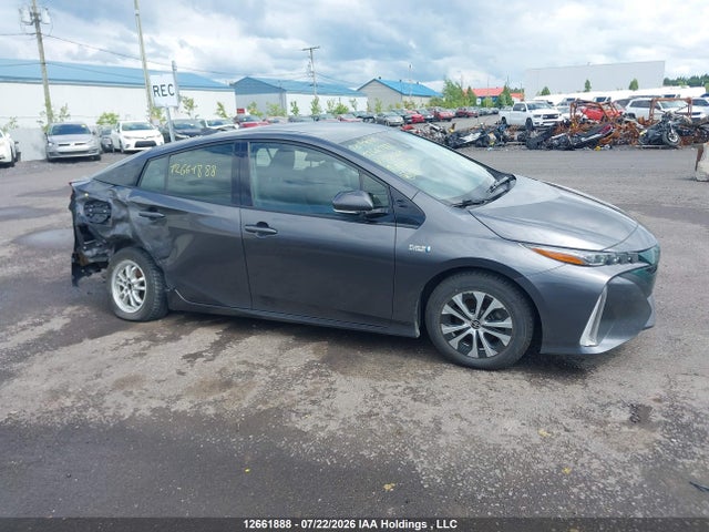 Продажа на аукционе авто 2020 Toyota Prius Prime, vin: JTDKARFP9L3121661, номер лота: 12661888