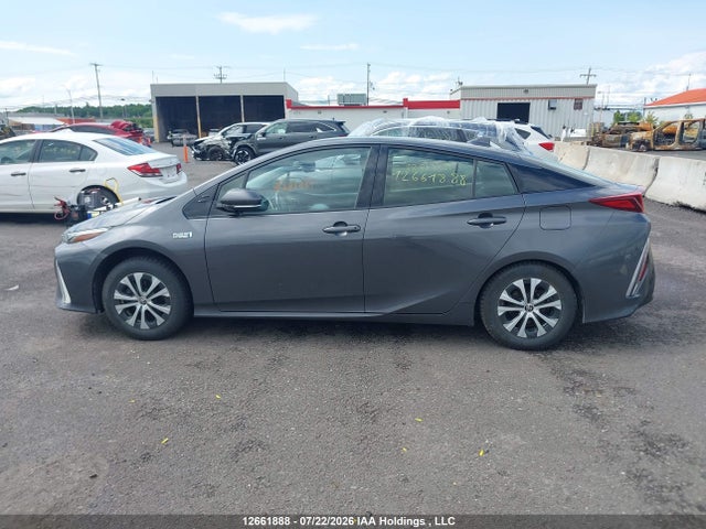 Продажа на аукционе авто 2020 Toyota Prius Prime, vin: JTDKARFP9L3121661, номер лота: 12661888