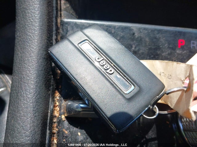 12661906 :رقم المزاد ، 1C4RJKBG4N8540079 vin ، 2022 Jeep Grand Cherokee L Limited مزاد بيع