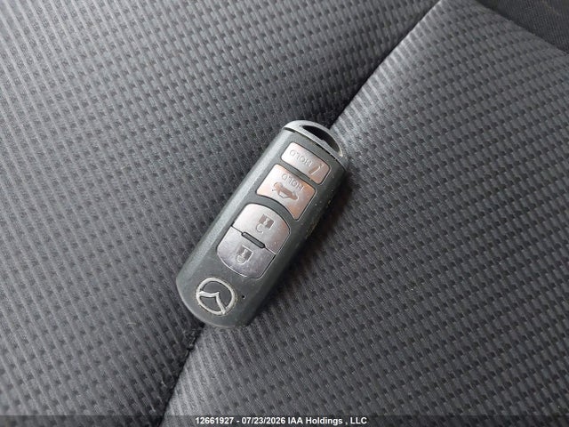 JM1BN1U7XJ1169204 Mazda Mazda3 Gx