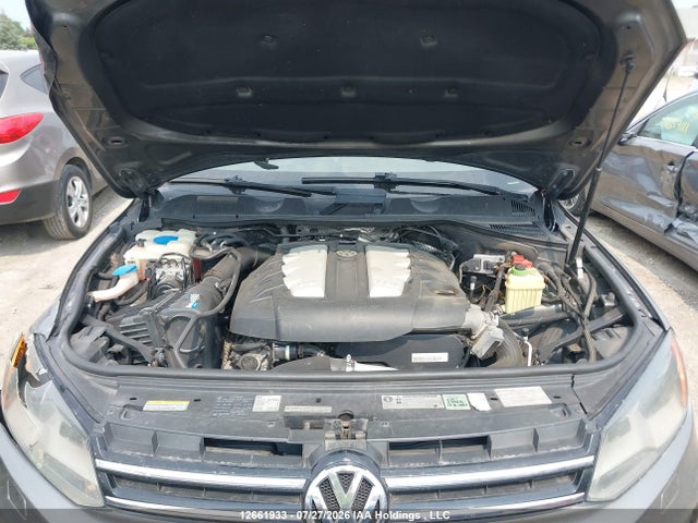 2012 Volkswagen Touareg მანქანა იყიდება აუქციონზე, vin: WVGEK9BP4CD006097, აუქციონის ნომერი: 12661933