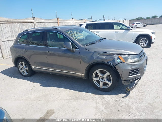 2012 Volkswagen Touareg მანქანა იყიდება აუქციონზე, vin: WVGEK9BP4CD006097, აუქციონის ნომერი: 12661933