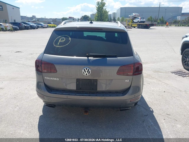 2012 Volkswagen Touareg მანქანა იყიდება აუქციონზე, vin: WVGEK9BP4CD006097, აუქციონის ნომერი: 12661933