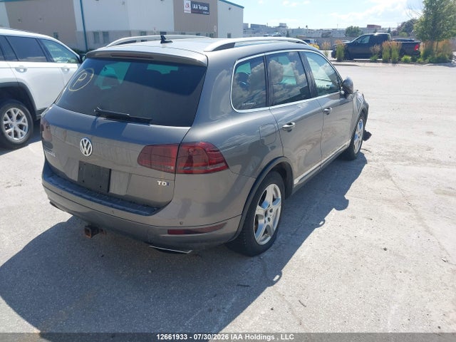 2012 Volkswagen Touareg მანქანა იყიდება აუქციონზე, vin: WVGEK9BP4CD006097, აუქციონის ნომერი: 12661933