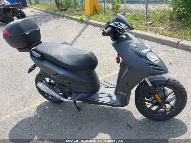 Piaggio Typhoon 50 2022 ZAPC506B0N4004460 Image 8