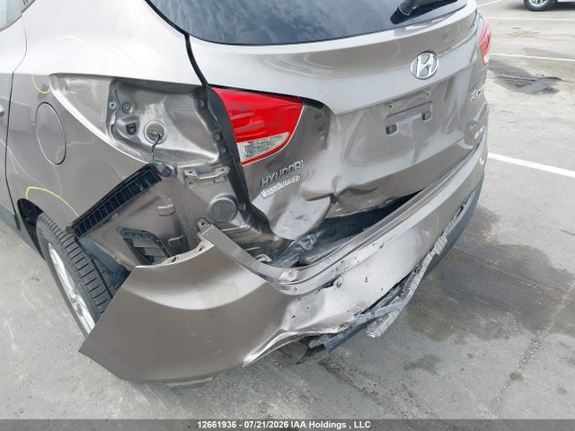 2013 Hyundai Tucson Gls მანქანა იყიდება აუქციონზე, vin: KM8JUCAC7DU549868, აუქციონის ნომერი: 12661936