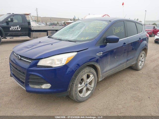 1FMCU9GX1EUD82916 Ford ESCAPE SE
