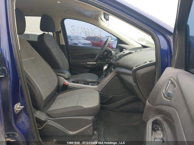 1FMCU9GX1EUD82916 Ford ESCAPE SE