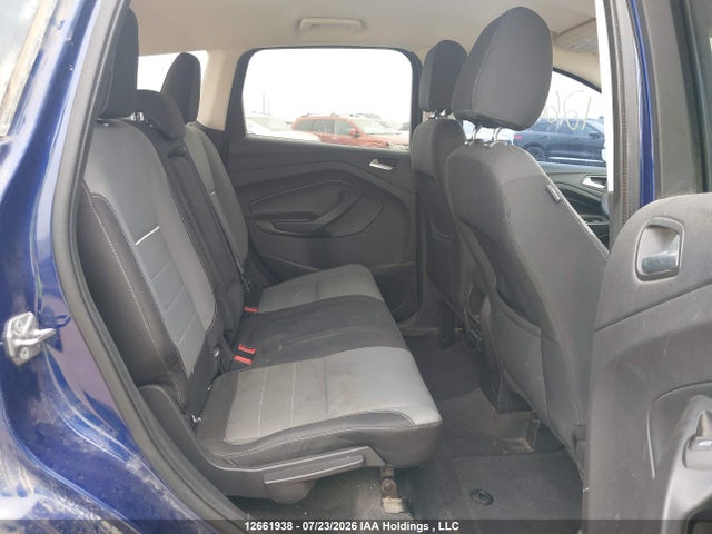 1FMCU9GX1EUD82916 Ford ESCAPE SE