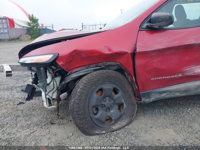 2014 Jeep Cherokee Sport მანქანა იყიდება აუქციონზე, vin: 1C4PJMAS2EW111785, აუქციონის ნომერი: 12661946