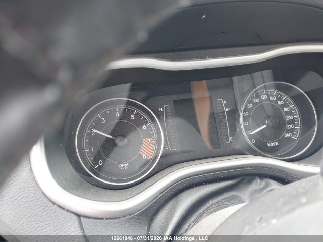 2014 Jeep Cherokee Sport მანქანა იყიდება აუქციონზე, vin: 1C4PJMAS2EW111785, აუქციონის ნომერი: 12661946