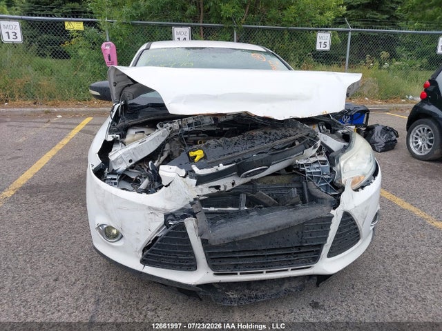 12661997 :رقم المزاد ، 1FADP3K28EL328470 vin ، 2014 Ford Focus مزاد بيع