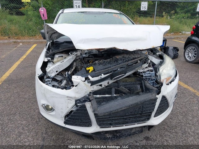 12661997 :رقم المزاد ، 1FADP3K28EL328470 vin ، 2014 Ford Focus مزاد بيع