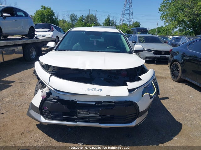 12662010 :رقم المزاد ، KNDCP3LE9S5288012 vin ، 2025 Kia Niro مزاد بيع