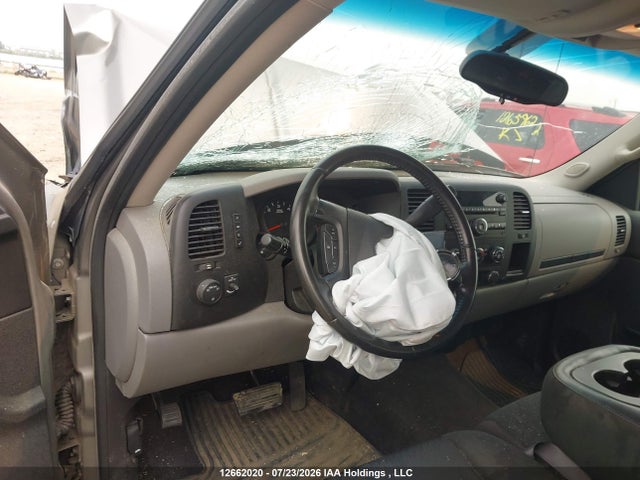 Продажа на аукционе авто 2013 Chevrolet Silverado K1500 Ls, vin: 1GCRKREA3DZ171169, номер лота: 12662020
