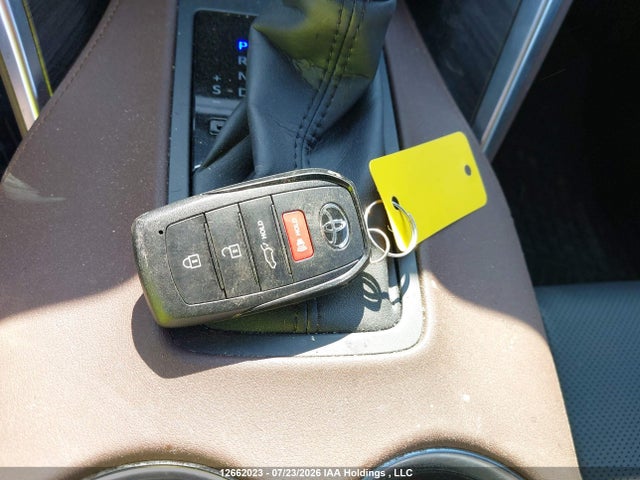 Продажа на аукционе авто 2024 Toyota Venza, vin: JTEAAAAH3RJ189967, номер лота: 12662023