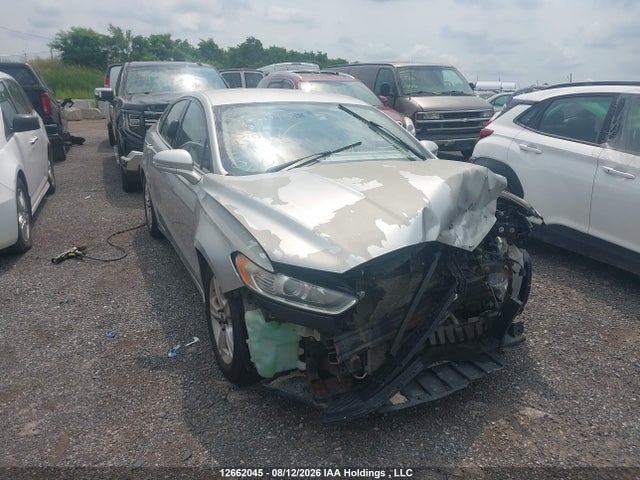 12662045 :رقم المزاد ، 3FA6P0H72GR347174 vin ، 2016 Ford Fusion Se مزاد بيع