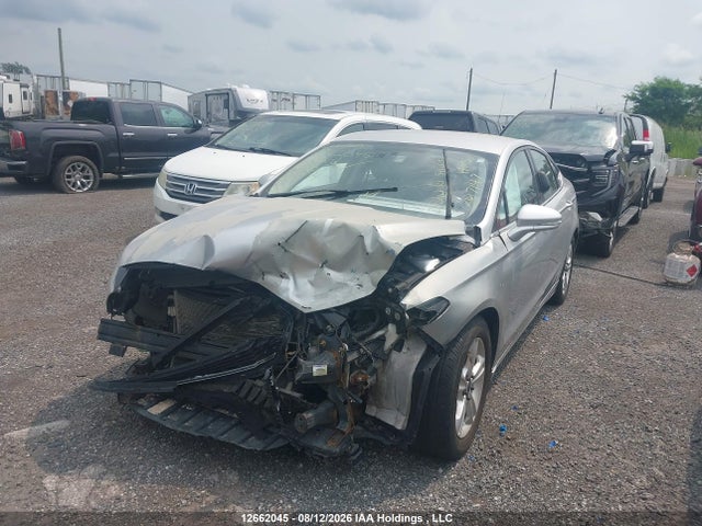 12662045 :رقم المزاد ، 3FA6P0H72GR347174 vin ، 2016 Ford Fusion Se مزاد بيع