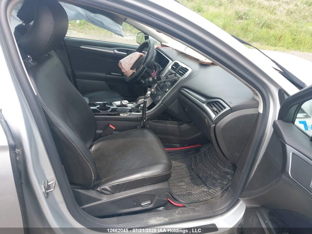 12662045 :رقم المزاد ، 3FA6P0H72GR347174 vin ، 2016 Ford Fusion Se مزاد بيع