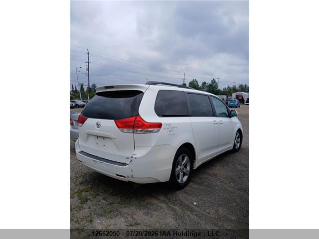 Продаж на аукціоні авто 2012 Toyota Sienna Le, vin: 5TDKK3DC2CS194945, номер лоту: 12662050