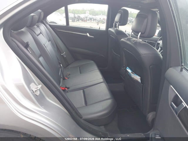 Mercedes-Benz C 300 4matic 2014 WDDGF8AB8EA905587 Image 8