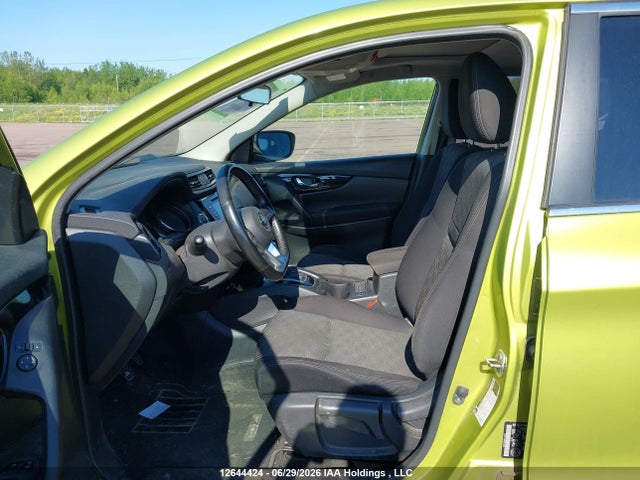 2019 Nissan Qashqai S/sl/sv მანქანა იყიდება აუქციონზე, vin: JN1BJ1CR0KW338278, აუქციონის ნომერი: 12644424