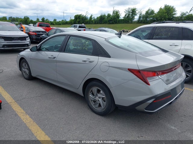 Hyundai Elantra Essential 2024 KMHLM4DG4RU713677 Image 3
