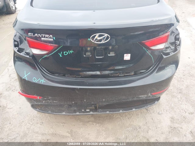 Продажа на аукционе авто 2015 Hyundai Elantra, vin: KMHDH4AE7FU266205, номер лота: 12662059