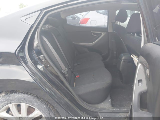 Продажа на аукционе авто 2015 Hyundai Elantra, vin: KMHDH4AE7FU266205, номер лота: 12662059
