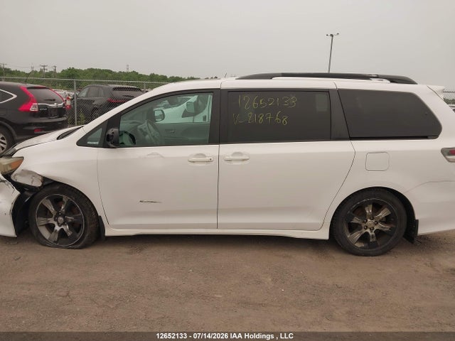 Продажа на аукционе авто 2012 Toyota Sienna Se 8 Passenger, vin: 5TDXK3DCXCS218768, номер лота: 12652133