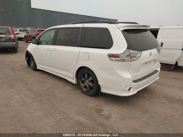 Продажа на аукционе авто 2012 Toyota Sienna Se 8 Passenger, vin: 5TDXK3DCXCS218768, номер лота: 12652133