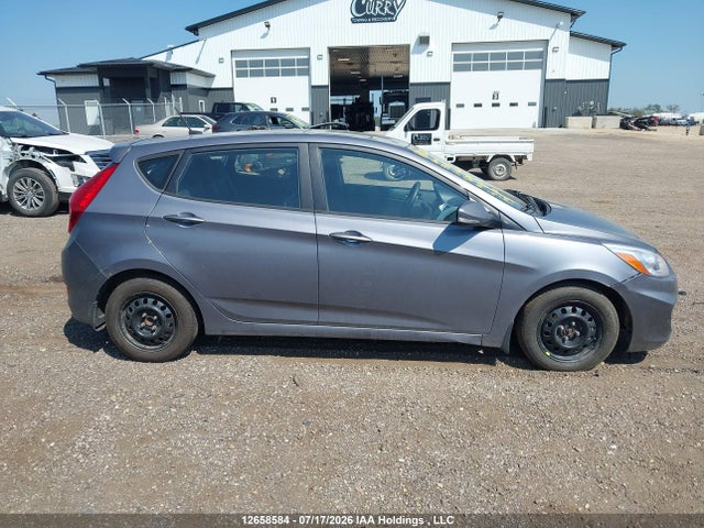 Hyundai ACCENT GLS 2016 KMHCU5AE0GU246683 Image 14