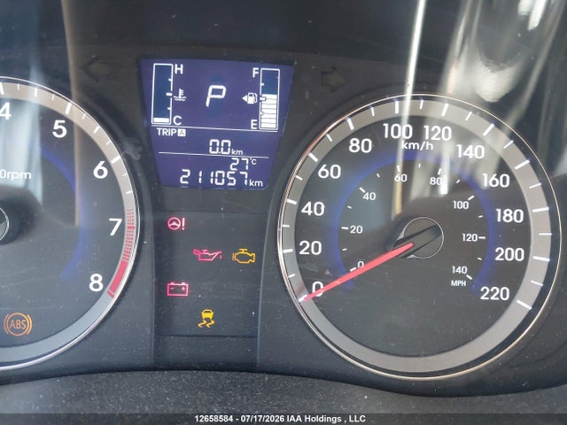 Hyundai ACCENT GLS 2016 KMHCU5AE0GU246683 Image 16