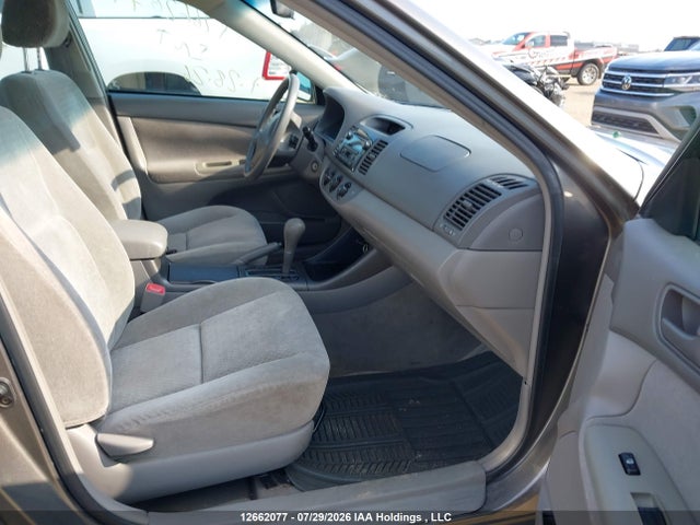 Продаж на аукціоні авто 2004 Toyota Camry Le/xle/se, vin: 4T1BF32K84U580650, номер лоту: 12662077