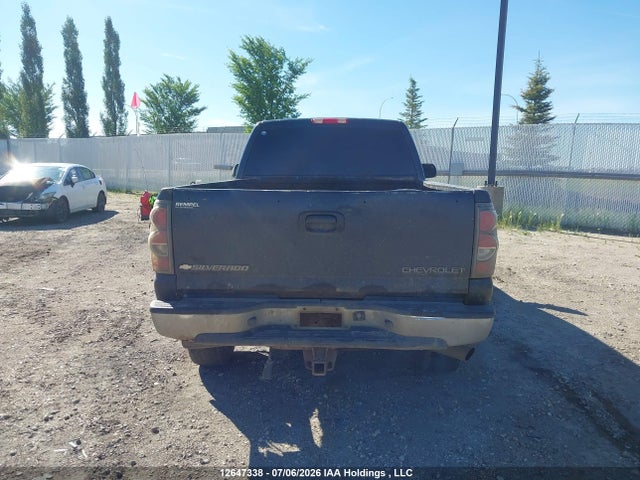 2004 Chevrolet Silverado 2500hd Ls/lt მანქანა იყიდება აუქციონზე, vin: 1GCHK23104F173923, აუქციონის ნომერი: 12647338