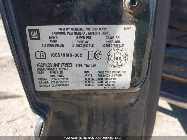 2004 Chevrolet Silverado 2500hd Ls/lt მანქანა იყიდება აუქციონზე, vin: 1GCHK23104F173923, აუქციონის ნომერი: 12647338