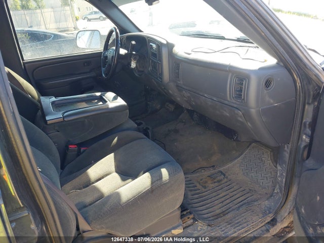 2004 Chevrolet Silverado 2500hd Ls/lt მანქანა იყიდება აუქციონზე, vin: 1GCHK23104F173923, აუქციონის ნომერი: 12647338