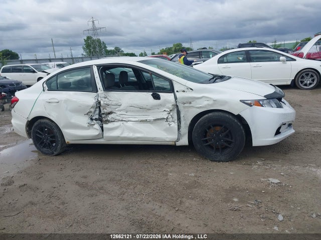 Продажа на аукционе авто 2015 Honda Civic Lx, vin: 2HGFB2F48FH020626, номер лота: 12662121