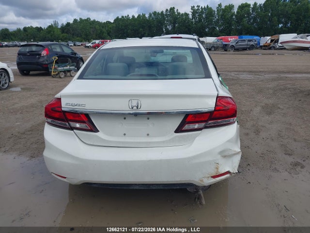 Продажа на аукционе авто 2015 Honda Civic Lx, vin: 2HGFB2F48FH020626, номер лота: 12662121