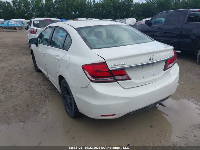Продажа на аукционе авто 2015 Honda Civic Lx, vin: 2HGFB2F48FH020626, номер лота: 12662121