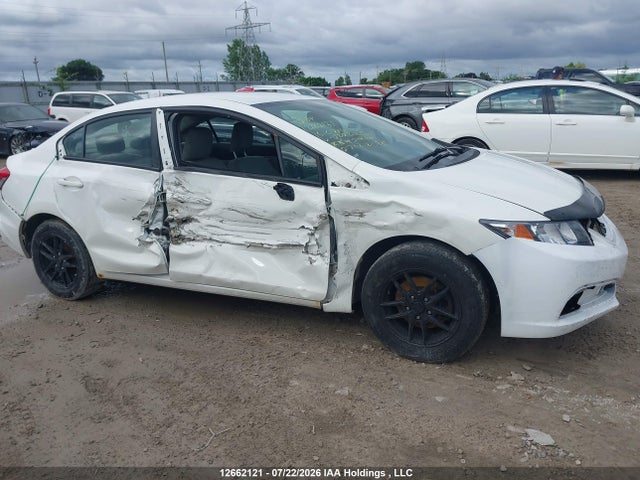 Продажа на аукционе авто 2015 Honda Civic Lx, vin: 2HGFB2F48FH020626, номер лота: 12662121