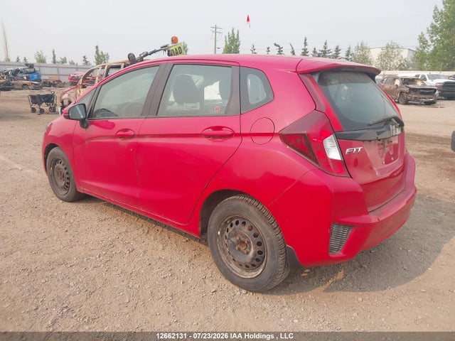 Honda FIT LX 2015 3HGGK5G57FM101485 Image 3