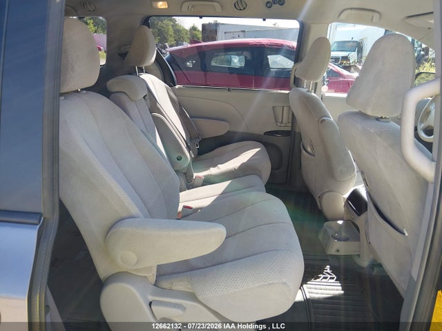 Aukcja sprzedaży 2011 Toyota Sienna Le V6, vin: 5TDKK3DC9BS033202, numer aukcji: 12662132